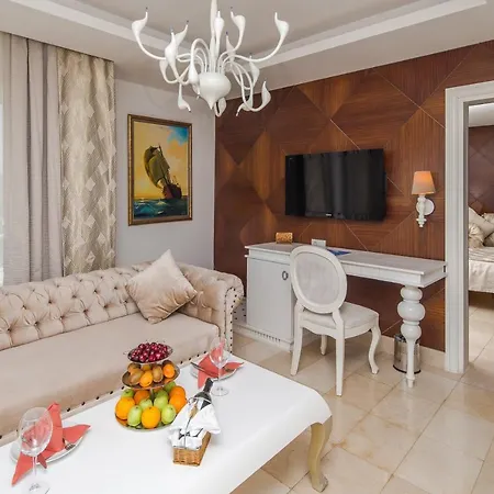 Hotel Onkel Beldibi (Kemer)
