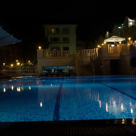 Onkel Hotel 4*